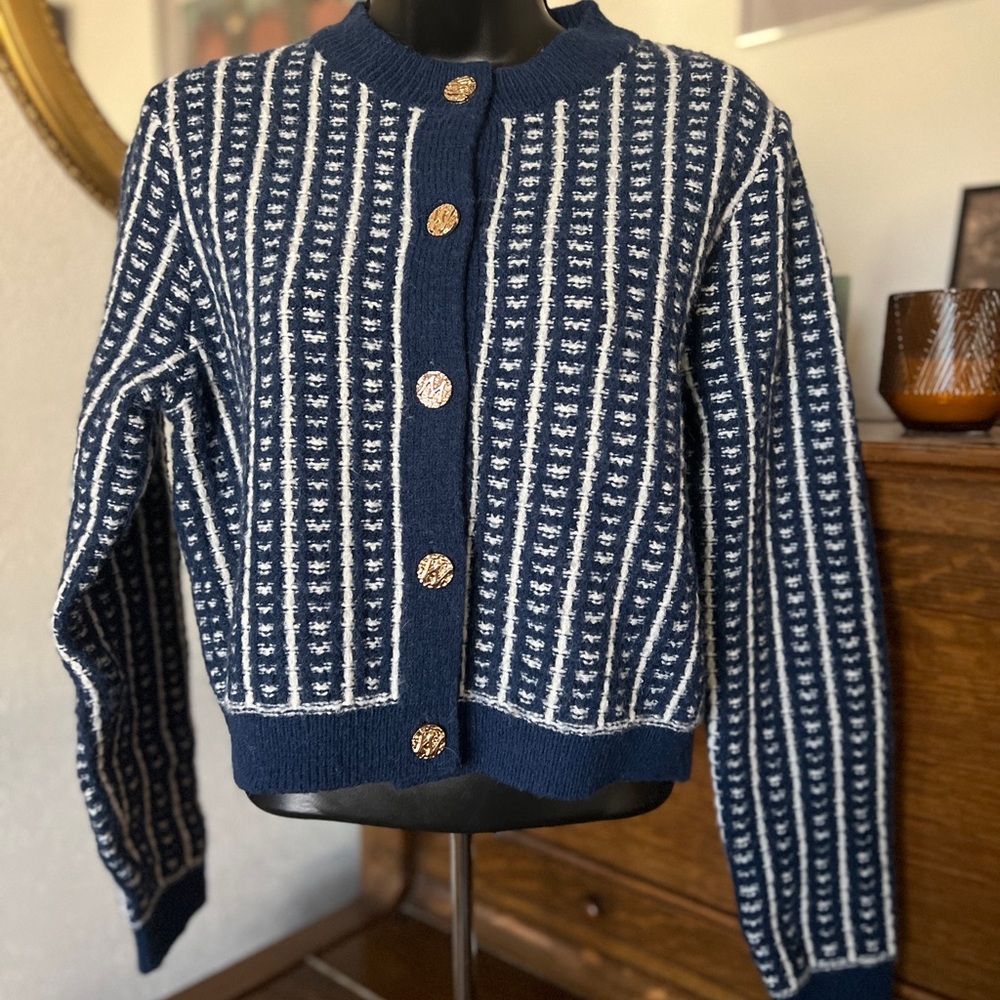 Elegant Navy and White Cardigan Sweater